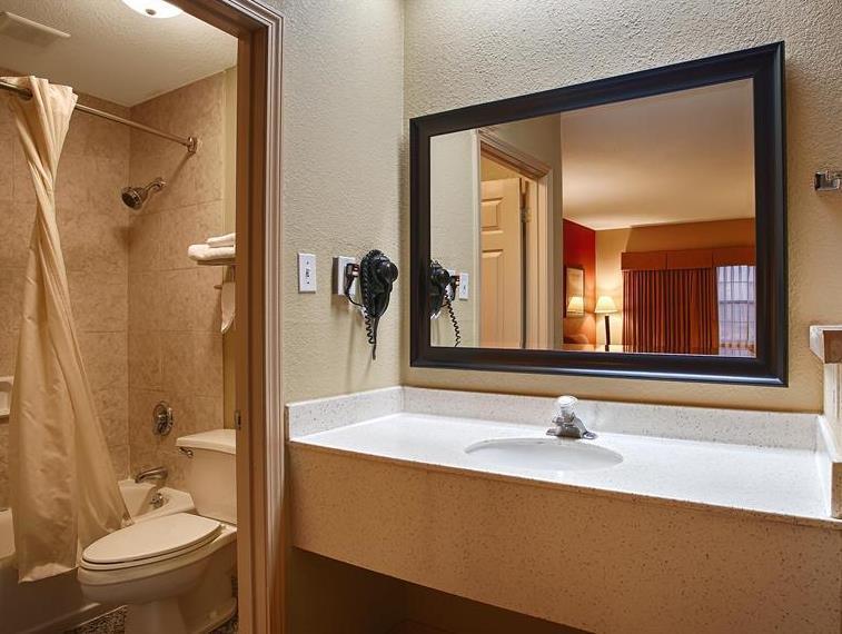 Best Western Airport Inn Monroe Exteriör bild